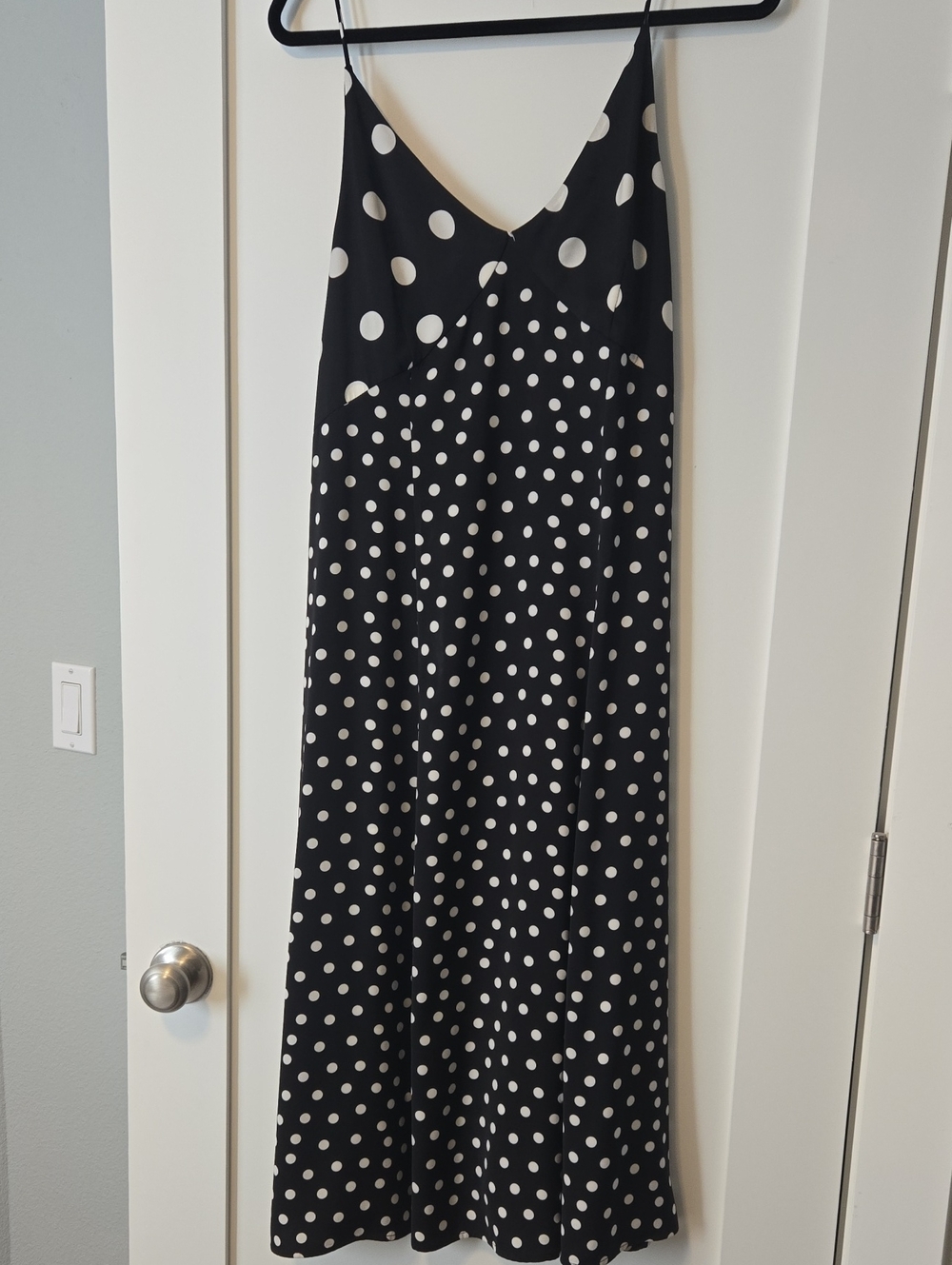Banana Republic Black & White Polka-dot Maxi Dress, Size: Medium.